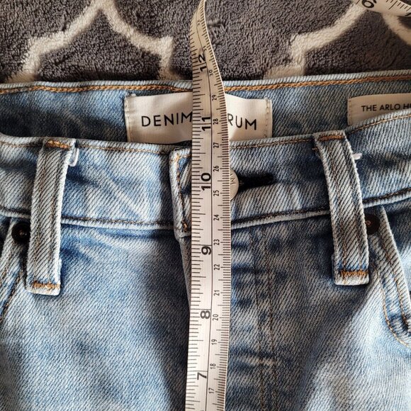 Aritzia Denim Forum The Arlo High Rise Straight Jeans Sz 25 Blue Stretch Cotton - Picture 7 of 10